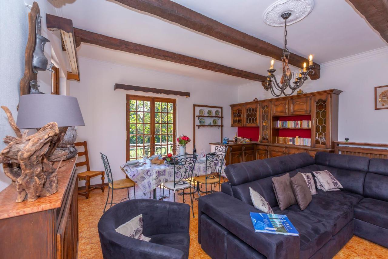 Villa Martine Au Bord Du Lac - Happy Rentals Cadrezzate Eksteriør bilde